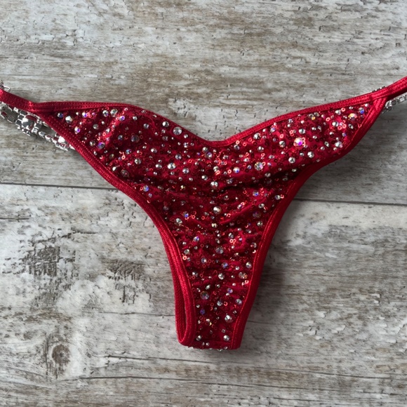 Suits You Competition Bikini NPC IFBB OCB - Picture 3 of 4